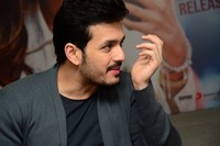 Akhil Akkineni Mr Majnu Interview
